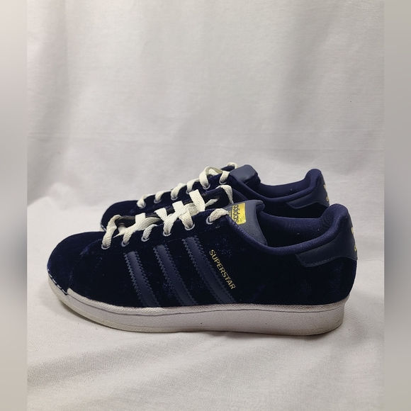 Adidas Orignials Women's Superstar Navy Fashion Velvet Sneakers Size 7 US Womens - Picture 3 of 9